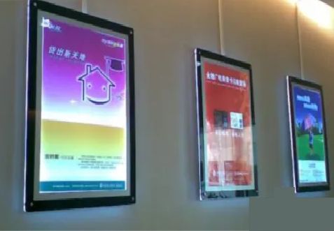 环江什么是超薄灯箱?