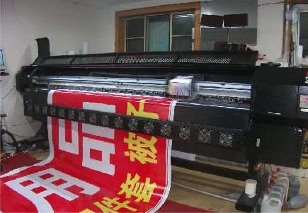 环江喷绘广告分辨率是多少？